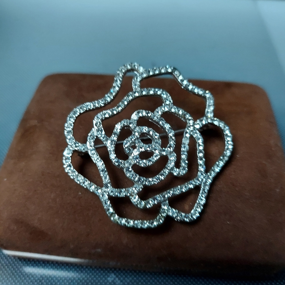 Rhinestone Solid Bangle Camilla Brooch Set - image 6